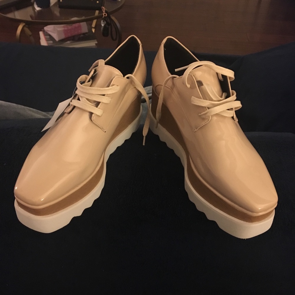 Jessica Buurman Lace Up Oxford Platform Sneakers